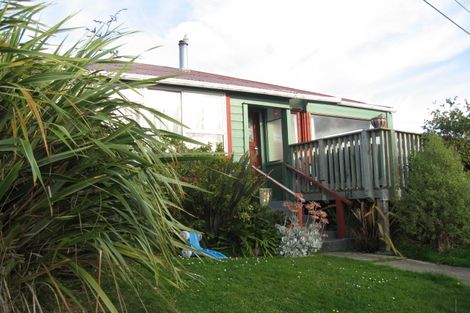 Photo of property in 50 Waikana Street, Broad Bay, Dunedin, 9014