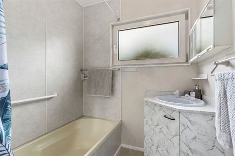 Photo of property in 12 East Belt, Rangiora, 7400