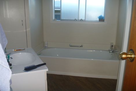 Photo of property in 68 Royal Terrace, Alexandra, 9320