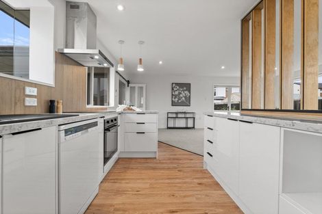 Photo of property in 12b Mary Street, Papanui, Christchurch, 8053