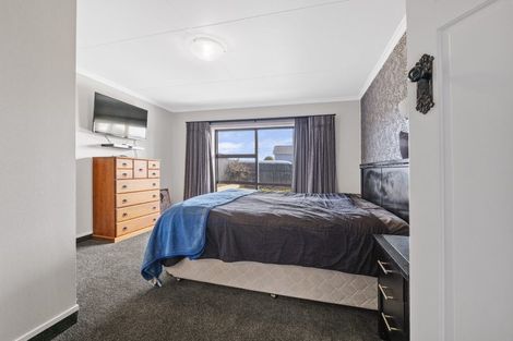 Photo of property in 16 Douglas Street, Hawera, 4610