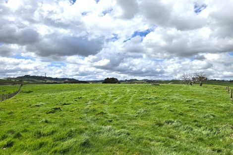 Photo of property in 42 Ford Road, Paparoa, Maungaturoto, 0583