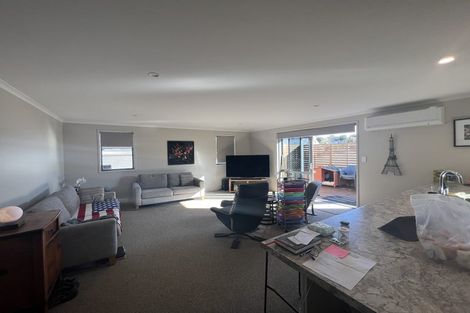 Photo of property in 121 Sutherland Road, Brookfield, Tauranga, 3110