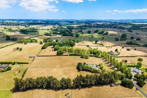 Photo of property in 65 Ernest George Drive, Karaka, Papakura, 2580