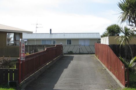 Photo of property in 68 Hinau Street, Castlecliff, Whanganui, 4501