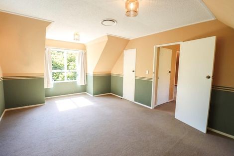 Photo of property in 18 Churchill Avenue, Hokowhitu, Palmerston North, 4410