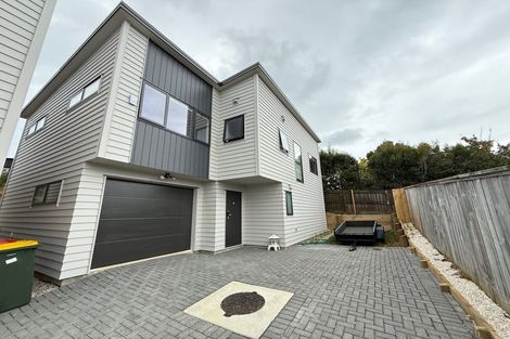 Photo of property in 14d Clairville Crescent, Wai O Taiki Bay, Auckland, 1072