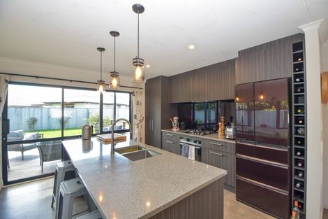 Photo of property in 11 Austin Reid Avenue, Carterton, 5713