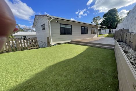Photo of property in 95 Hobsonville Road, West Harbour, Auckland, 0618