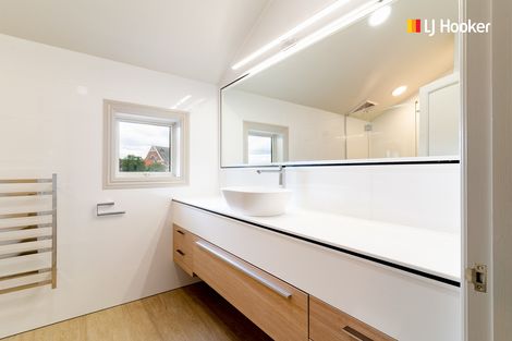 Photo of property in 584 Highgate, Maori Hill, Dunedin, 9010