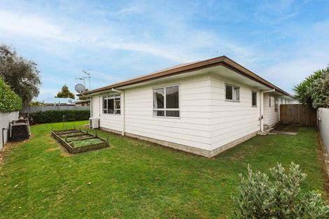 Photo of property in 3/805 Heretaunga Street East, Parkvale, Hastings, 4122