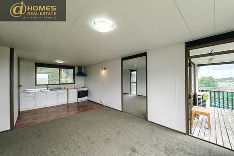 Photo of property in 5 Rosedale Road, Pinehill, Auckland, 0632