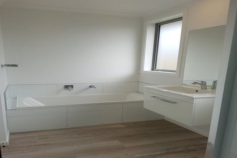 Photo of property in 11 Crown Street, Papamoa, 3118