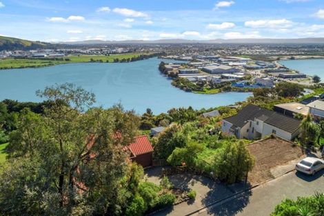 Photo of property in 11 Challis Place, Mount Pleasant, Christchurch, 8081