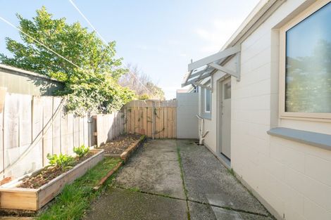 Photo of property in 28c Hargest Crescent, Saint Kilda, Dunedin, 9012