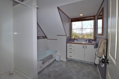 Photo of property in 2 Hazlett Street, Clyde, 9330