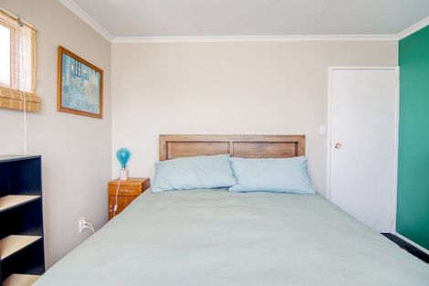 Photo of property in 3 Coromandel Court, Roslyn, Palmerston North, 4414