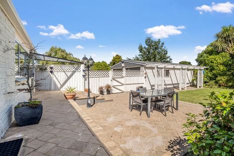 Photo of property in 8 Capri Place, Awapuni, Palmerston North, 4412