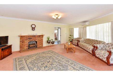 Photo of property in 1 Tanners Road, Mangere Bridge, Auckland, 2022