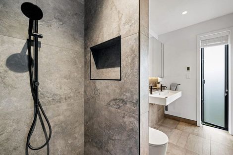 Photo of property in 15 Lakewood Lane, Cambridge, 3434