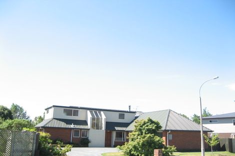 Photo of property in 7 Hamish Place, Westmorland, Christchurch, 8025