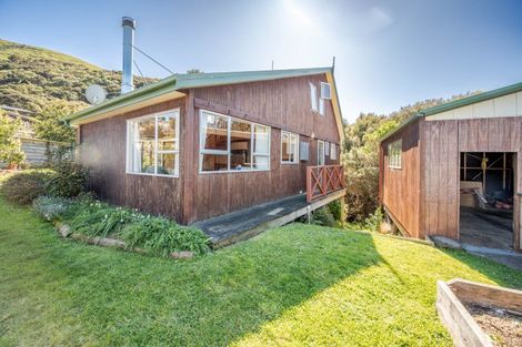 Photo of property in 25 Seaview Lane, Wainui, French Farm, 7582