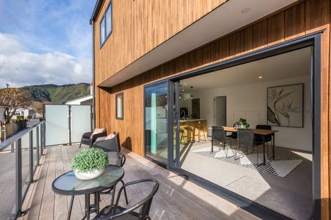 Photo of property in 12a Leighton Avenue, Waiwhetu, Lower Hutt, 5010