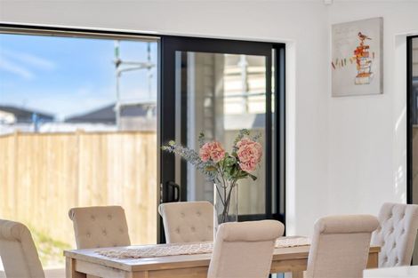 Photo of property in 41 Drumconnell Drive, Flat Bush, Auckland, 2019