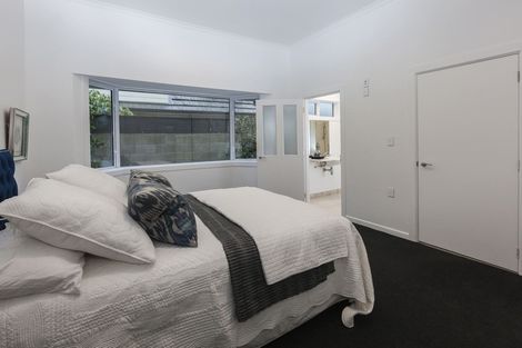 Photo of property in 88a Memorial Avenue, Ilam, Christchurch, 8053