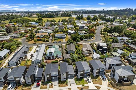 Photo of property in 66 Jacks Landing Drive, Hamilton Lake, Hamilton, 3204