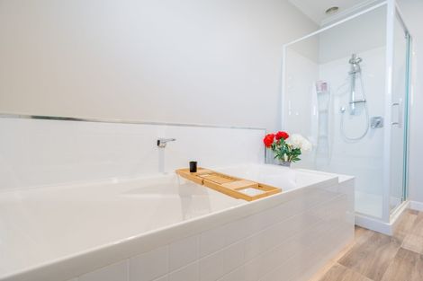 Photo of property in 6 Tawera Place, Te Anau, 9679