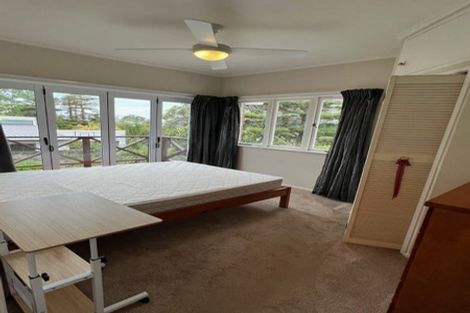 Photo of property in 68 Beach Road, Mellons Bay, Auckland, 2014