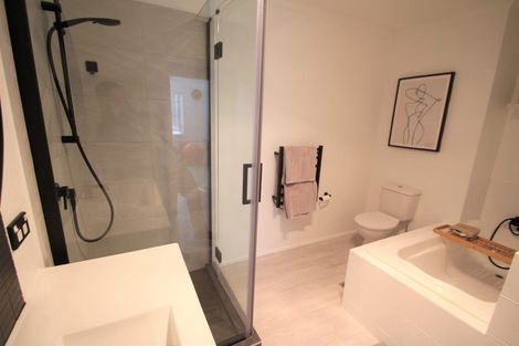 Photo of property in 2a/47 Stanhope Road, Mount Wellington, Auckland, 1051