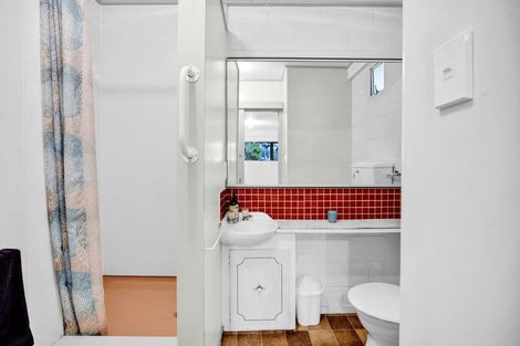 Photo of property in 34a Brooklands Road, Brooklands, New Plymouth, 4310