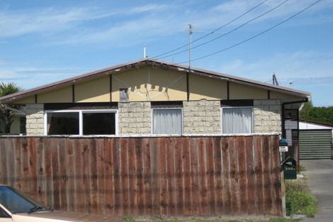 Photo of property in 2/528 Marine Parade, South New Brighton, Christchurch, 8062