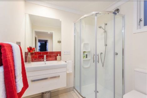 Photo of property in 114 Scenic Drive, Titirangi, Auckland, 0604