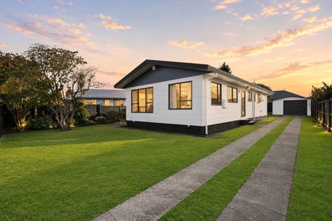 Photo of property in 19 Elmwood Crescent, Pukete, Hamilton, 3200