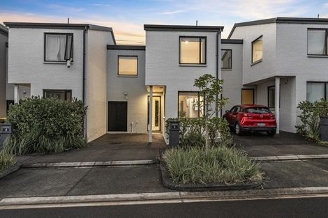 Photo of property in 16 Frank Gill Road, Hobsonville, Auckland, 0616