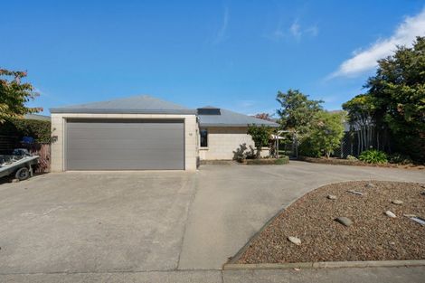 Photo of property in 16 Wilkin Road, Wanaka, 9305