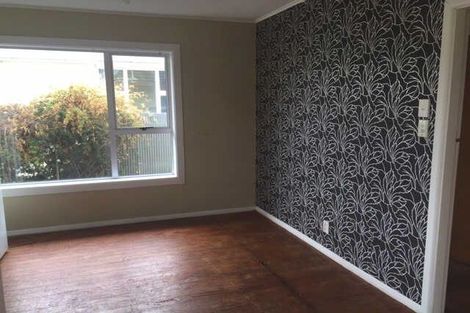 Photo of property in 2 Lovelock Street, Dallington, Christchurch, 8061