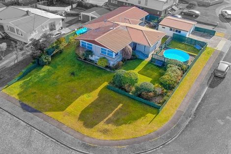 Photo of property in 14 George Place, Tokoroa, 3420