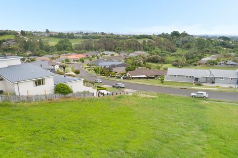 Photo of property in 81 Oteki Park Drive, Welcome Bay, Tauranga, 3112