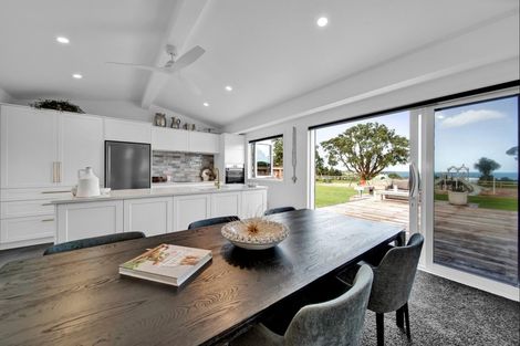 Photo of property in 26 Fox Street, Opunake, 4616