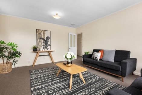 Photo of property in 1/40 Grimseys Road, Redwood, Christchurch, 8051