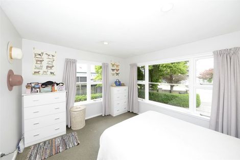 Photo of property in 74 Maidstone Road, Ilam, Christchurch, 8041