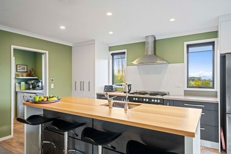 Photo of property in 500 Kinloch Road, Kinloch, Taupo, 3377