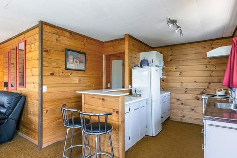 Photo of property in 2 Taringa Avenue, Kuratau, Turangi, 3381