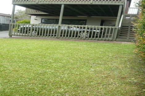 Photo of property in 1/39 Killarney Avenue, Torbay, Auckland, 0630