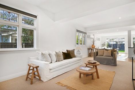 Photo of property in 19 Perry Street, Papanui, Christchurch, 8053