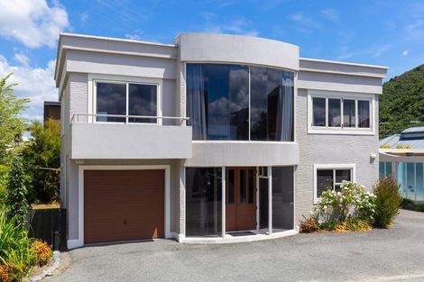Photo of property in 29b Beach Road, Waikawa, Picton, 7220
